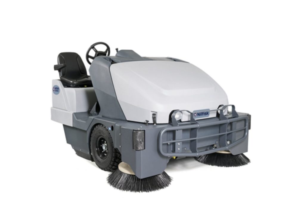 Nilfisk SW8000 Ride-On Sweeper