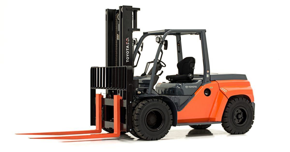 Large IC Pneumatic Forklift Gallery 1